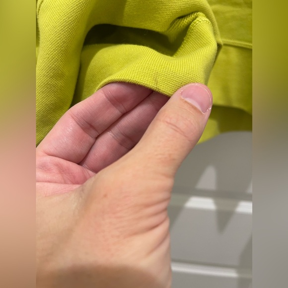 Lululemon Sweatshirt Perfectly Oversized Crew Size 14 Yellow Serpentine - Picture 5 of 16